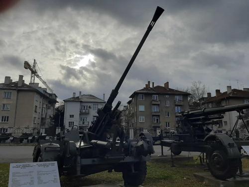 3.7 cm German Flak autocannon