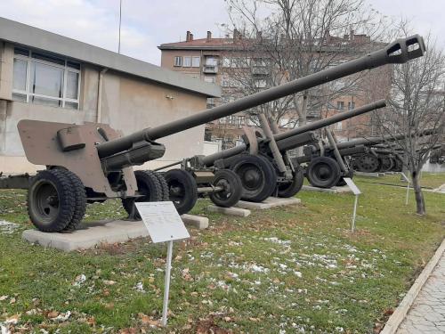 100-mm BS-3 Soviet field gun