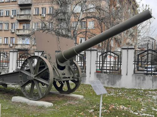Coastal artillery gun