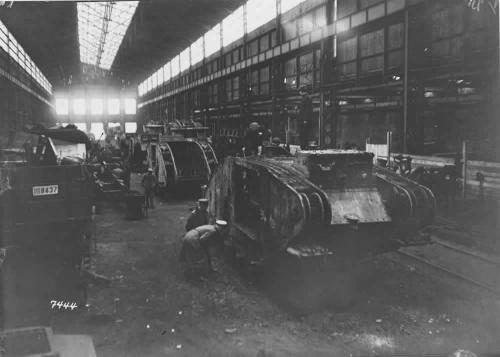 a-repair-shop-of-captured-british-wwi-tanks