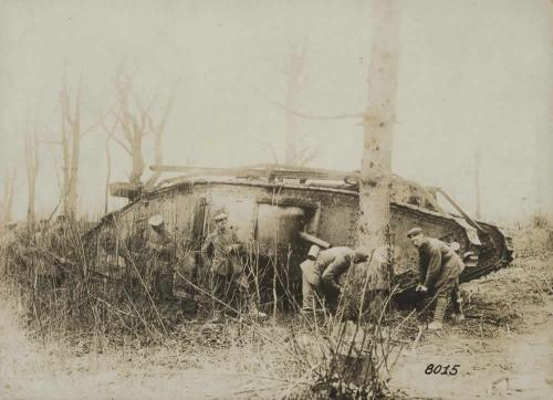 captured-british-wwi-tank-in-the-west